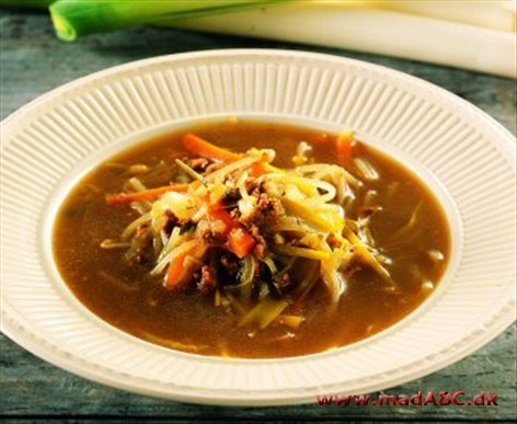 Asiatisk bønnespiresuppe Asiatisk bønnespiresuppe