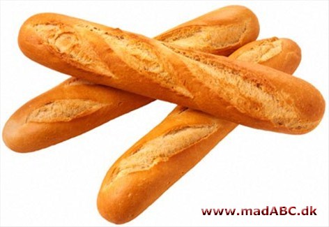 Baguette med entrecote Baguette med entrecote kan bruges som let hovedret eller som frokostret i det retten jo minder om en typisk sandwich. Hvis entrecote er for dyrt et stykke kød, kan det erstattes med billigere kødtyper.