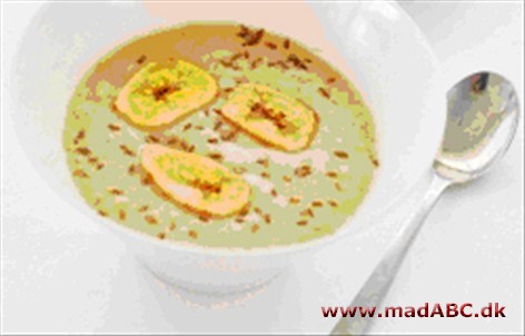 Banansuppe Denne suppe med blandt andet banan, chili og stjerneanis er meget spændende og dejlig krydret. Man skal dog gå i gang i god tid, da ingredienserne skal koge i cirka 9 timer inden servering.