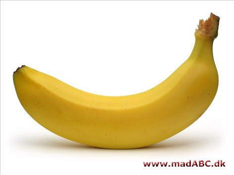 Denne dessert hedder banansvampe fordi bananer og abrikoser bliver formet som svampe i retten. Drysses med nødder som pynt. Sjovt til for eksempel en børnefødselsdag hvor det skal være lidt anderledes