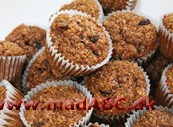 Bran muffins med rosiner Disse muffins hedder bran muffins fordi de laves med kellogs bran flakes. Brug muffins til morgenmad, brunch, eller bare som super lækker snack.