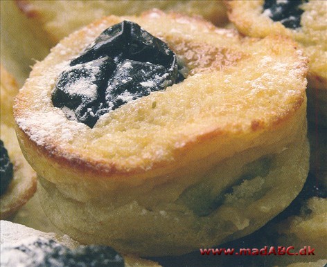 Far Breton cupcakes Far Breton cupcakes
