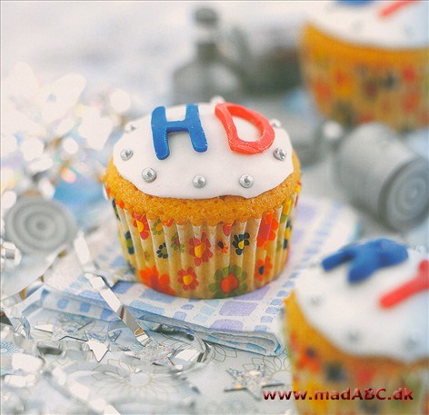 Fødselsdagscupcakes Fødselsdagscupcakes