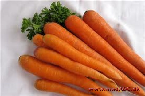 Gulerodssnegle Disse gulerodssnegle er et sundt og lækkert alternativ til de måske mere traditionelle kanelsnegle. Sneglene kan spises som sund snack, til eftermiddagskaffen, eller hvis du/I får gæster.