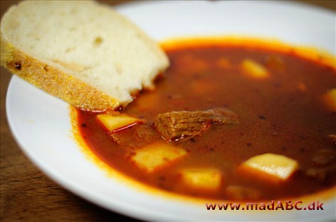 Gullaschsuppe på 15 minutter