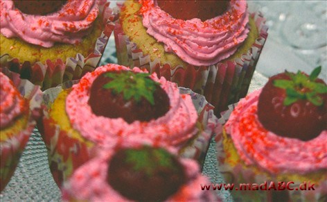 Jordbær cheese cupcakes