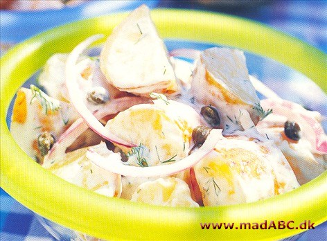 Kartoffelsalat med dild og kapers