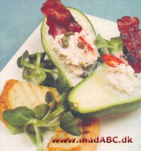 Krabbesalat med bacon og avocado