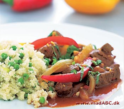 Krydret lammegryde med couscous Krydret lammegryde med couscous