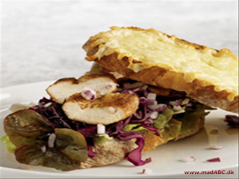 Lun sandwich med ost Lun sandwich med ost