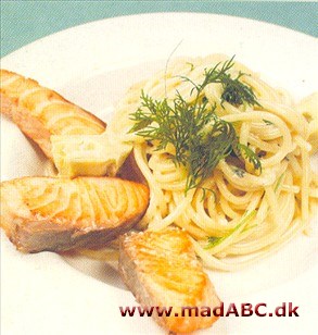 Pasta med laks og gorgonzola Pasta med laks og gorgonzola