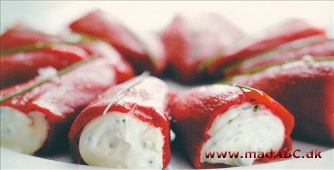Peberfrugter med ricotta, gedeost og mascarpone Peberfrugter med ricotta, gedeost og mascarpone