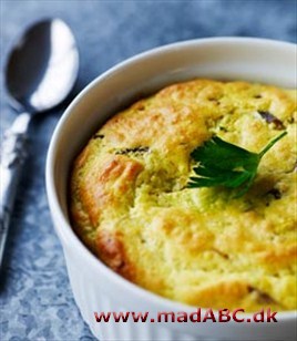 Rosenkålsgratin - diabetiker Skær et kryds i rosenkålene, der hvor de har siddet på stokken. På den måde forkorter man kogetiden med 10 til 15 procent. Spis noget godt i aften ...