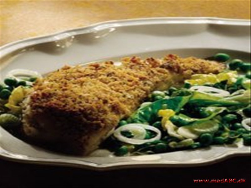 Slethvar med smørdampet salat Slethvar med smørdampet salat