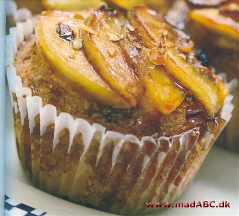 Tarte tatin med karamelliserede æbler cupcakes Tarte tatin med karamelliserede æbler cupcakes
