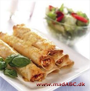 Tortilla med kyllingefyld Tortilla med kyllingefyld