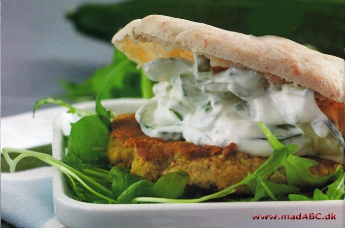 Grønsagsburger med tzatziki