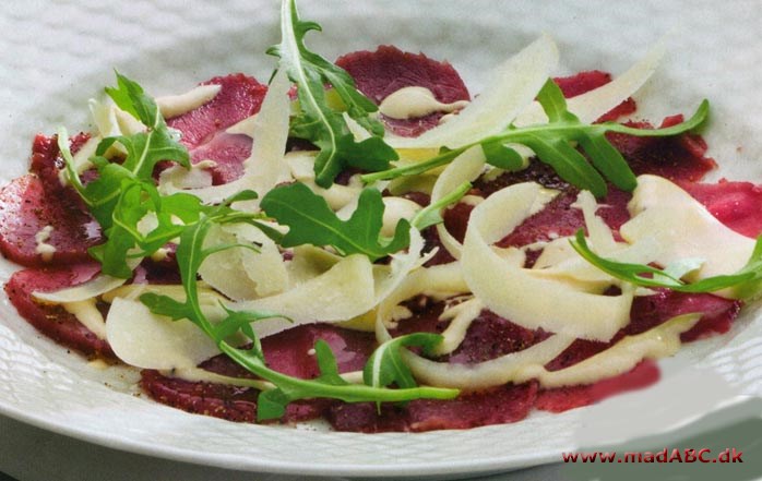 Oksecarpaccio som på Harrys bar