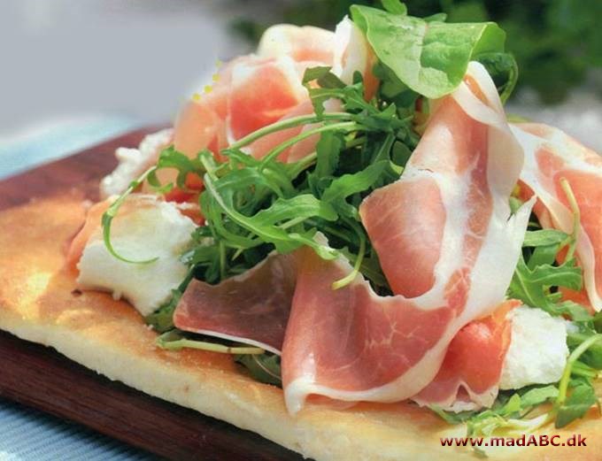 Pizza Bianca med parmaskinke