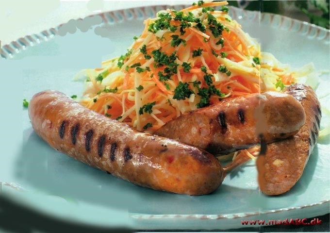 Chorizopølser med coleslaw