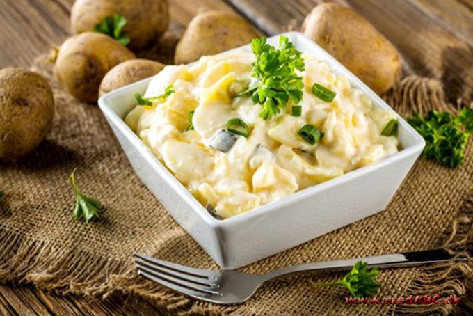 Kartoffelsalat med cremet dressing