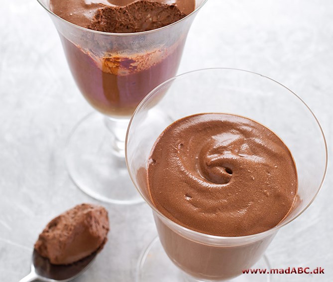 Chokolademousse for slikmunde