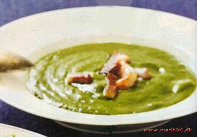 Spinat-persille suppe med bacondrys