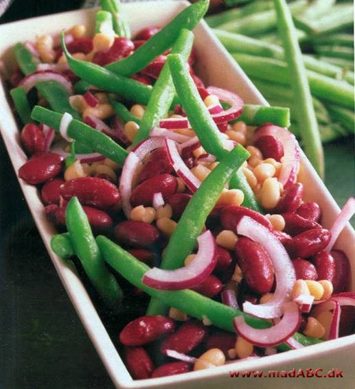 Bønnesalat med grønne og hvide bønner - en lækker salat og dressing