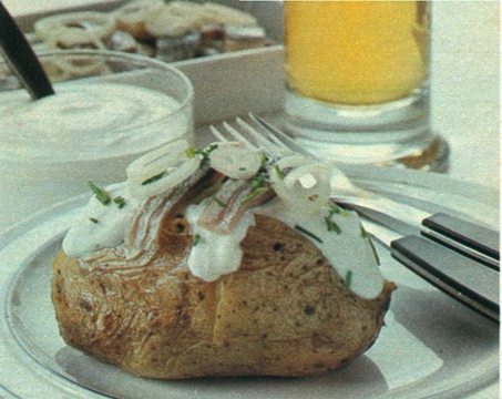 Frokostsild i kartoffel