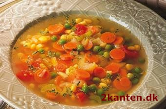 Grønsagssuppe klar