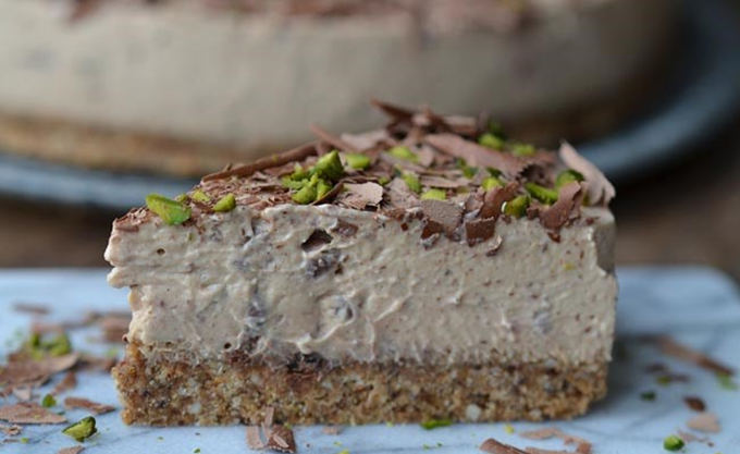 No bake Baileys chocolate cake