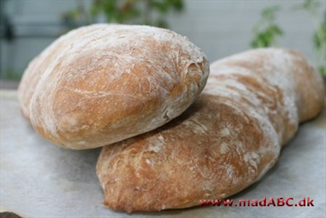 Brød, koldhævet, med durum og spelt