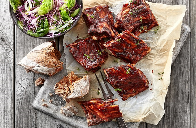 Barbecuemarinerede stegeben