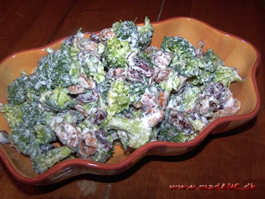 Broccoli- salat