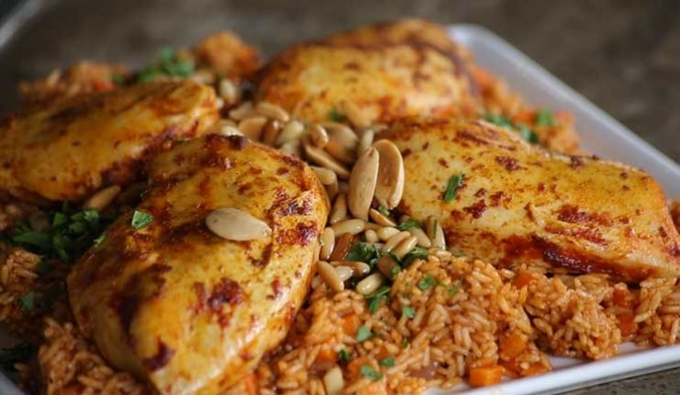 Libanesisk kylling med jasmin ris - Dajaj og aroz jasmin