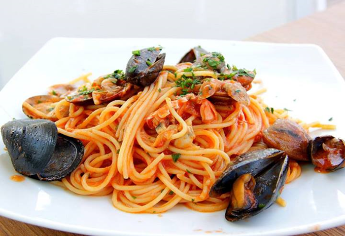 Spaghetti alla Pescatora - Fiskekonens spaghetti