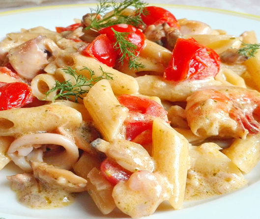 Garganelli pasta med hummer i brandy sauce