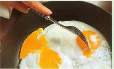 Sølvbedepande med æg