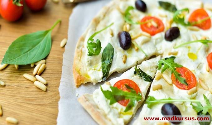 Pizza med blomkålscreme