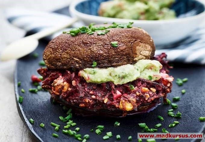 Vegetarburger med guacamole