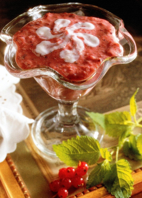 Bærskum med kvark topping
