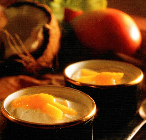 Kokosbudding med mangosovs