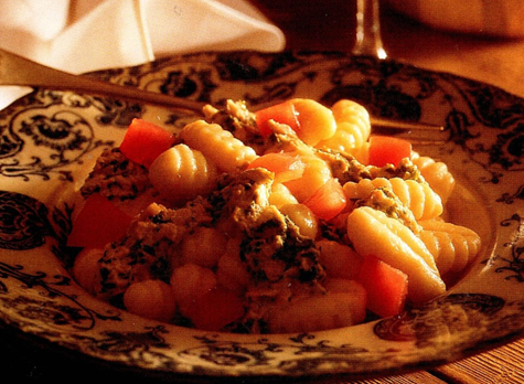 Gnocchi med tun og hvidløg