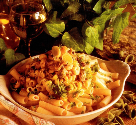 Pasta med skaldyr, vin og safran