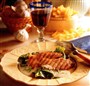 Grillet svinekam med græsk sovs