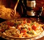 Safranpasta med krabbepinde